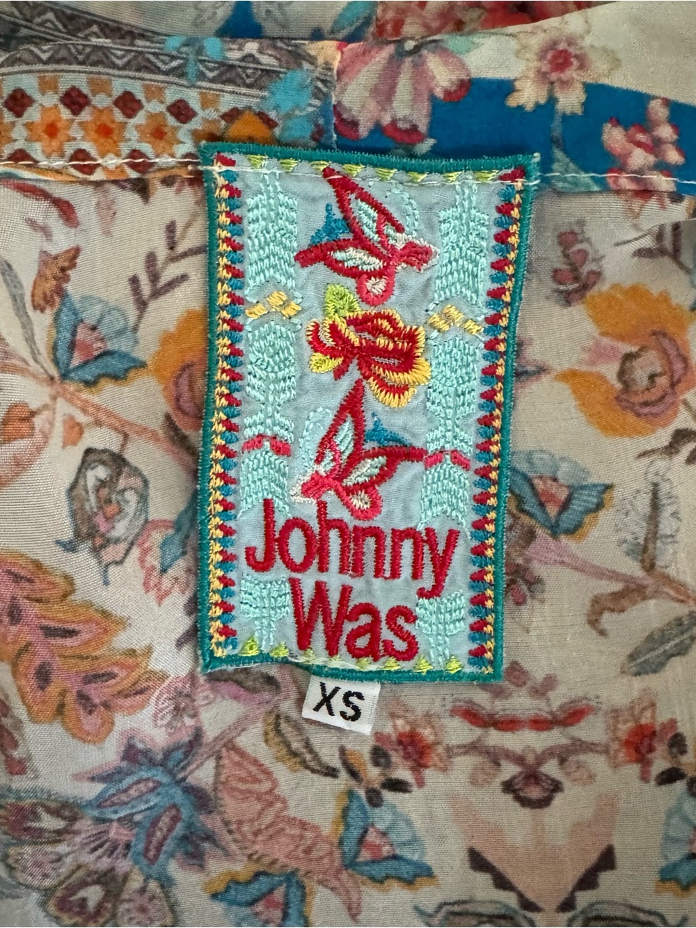 Johnny Was Silk Embroidered Kimono - Picture 4 of 14